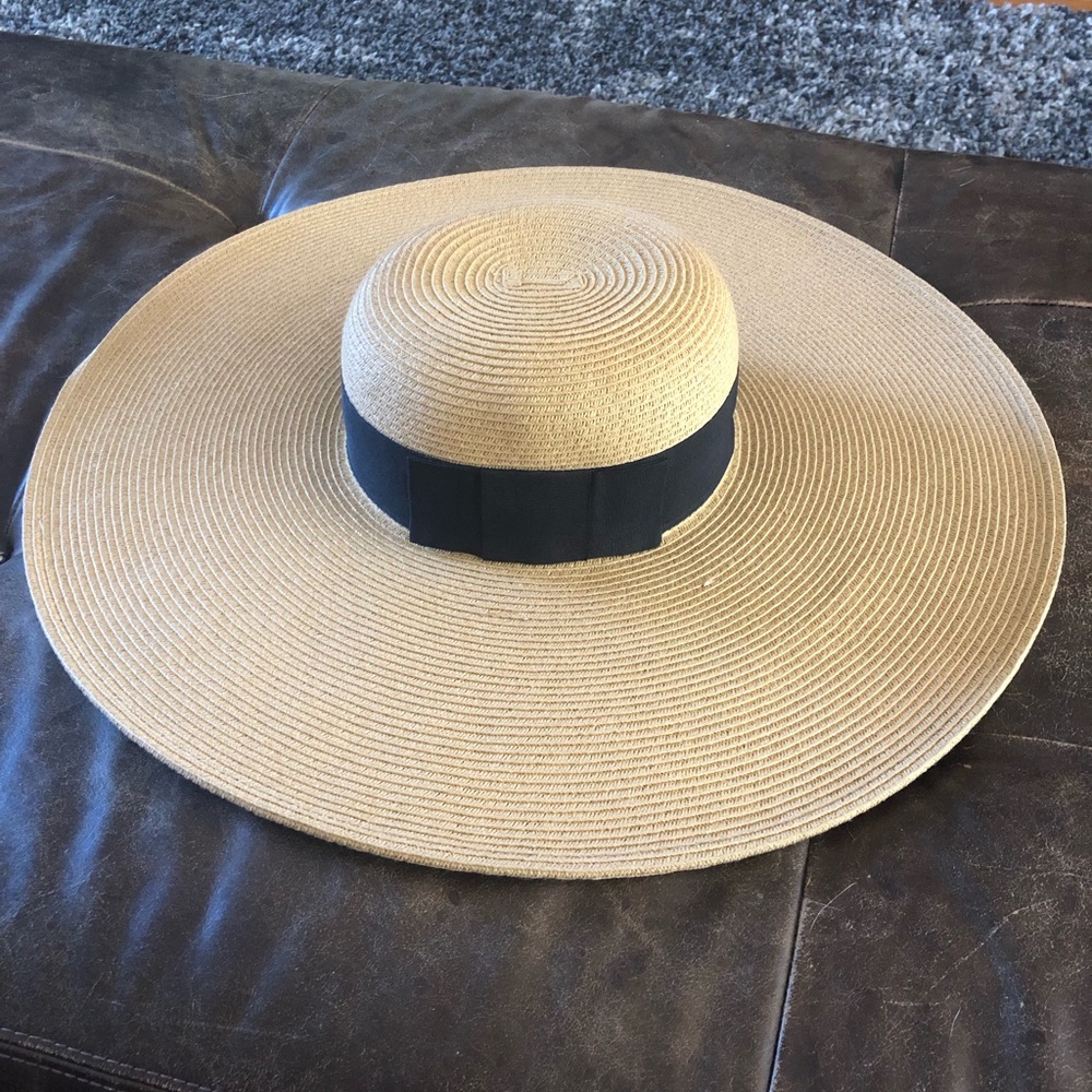 San Diego Hat Company Wide-Brim Straw Sun Hat with Black Band